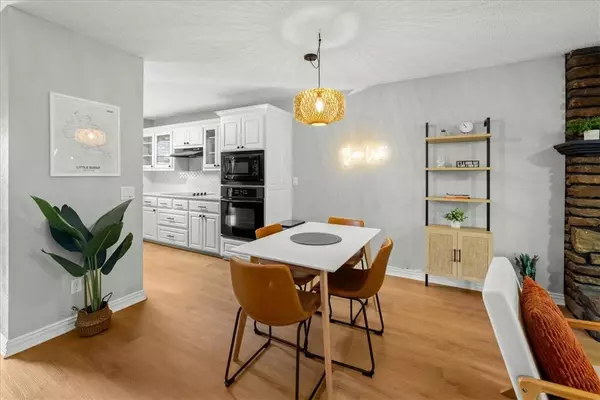 15 Abingdon Ln, Bella Vista, AR 72715