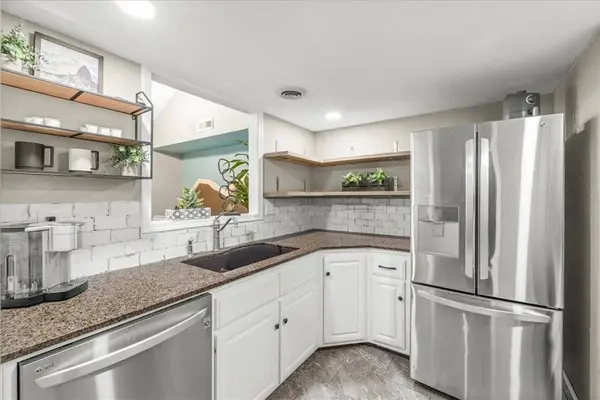 26 Melinda Ln, Bella Vista, AR 72714