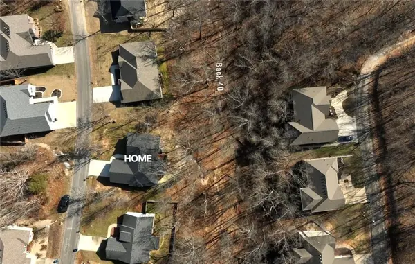 12 Reighton Dr, Bella Vista, AR 72714