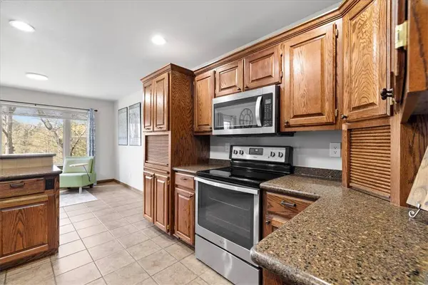 57 Sullivan Dr, Bella Vista, AR 72714