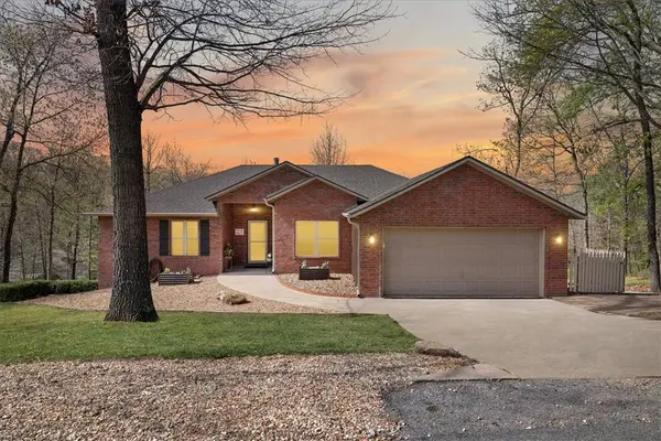 57 Sullivan Dr, Bella Vista, AR 72714