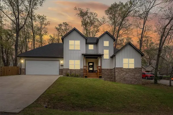 86 Rillington Dr, Bella Vista, AR 72714