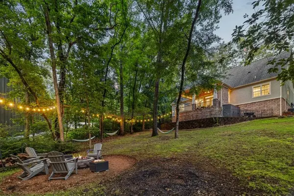 2 Hill Ln, Bella Vista, AR 72714