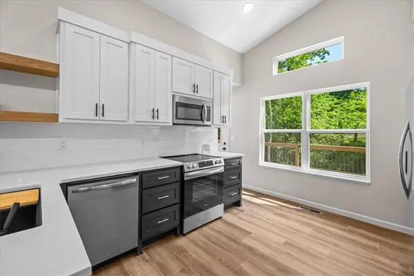 5 Briscoe Pl, Bella Vista, AR 72715