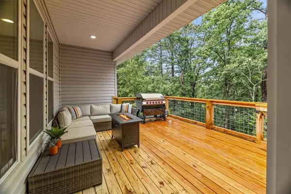 5 N Kinver Ln, Bella Vista, AR 72714