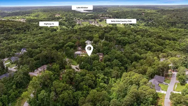 5 N Kinver Ln, Bella Vista, AR 72714