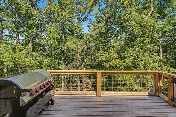 5 N Kinver Ln, Bella Vista, AR 72714