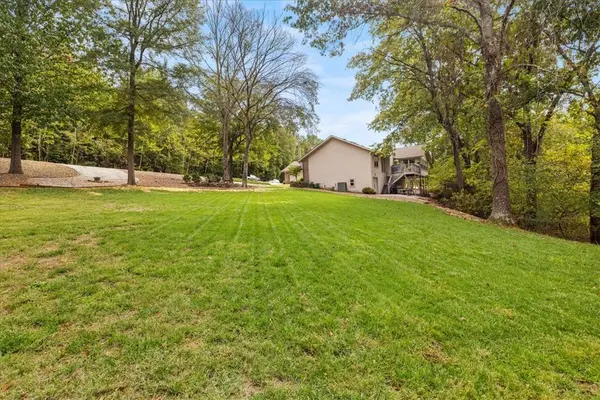 67 Pamona Dr, Bella Vista, AR 72715
