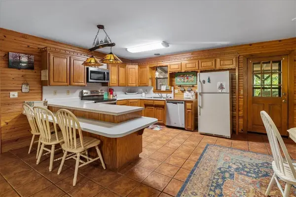 71 Northampton Dr, Bella Vista, AR 72714