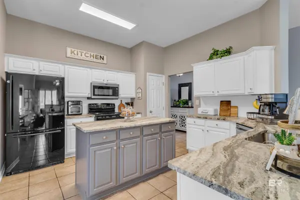 25697 Overlook Drive, Loxley, AL 36551