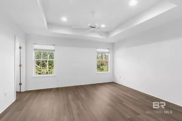 5785 Shady Woods Court, Gulf Shores, AL 36542