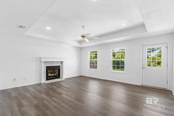 5785 Shady Woods Court, Gulf Shores, AL 36542