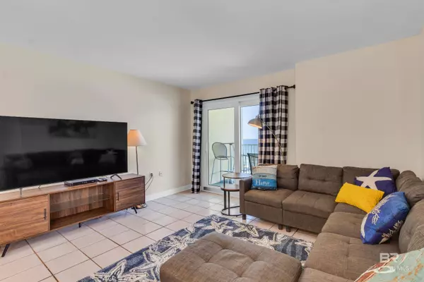 517 E Beach Boulevard #5D, Gulf Shores, AL 36542