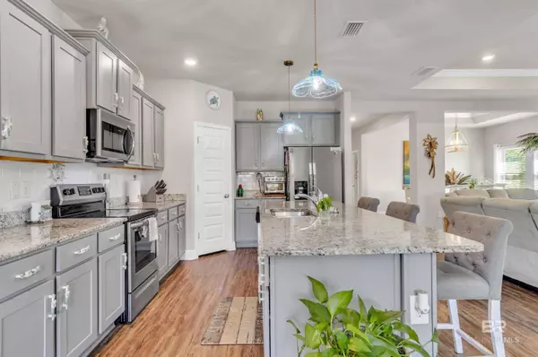 377 Apollo Avenue, Gulf Shores, AL 36542