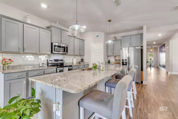 377 Apollo Avenue, Gulf Shores, AL 36542