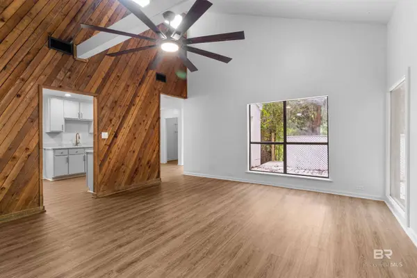 128 Kingswood Drive, Daphne, AL 36526