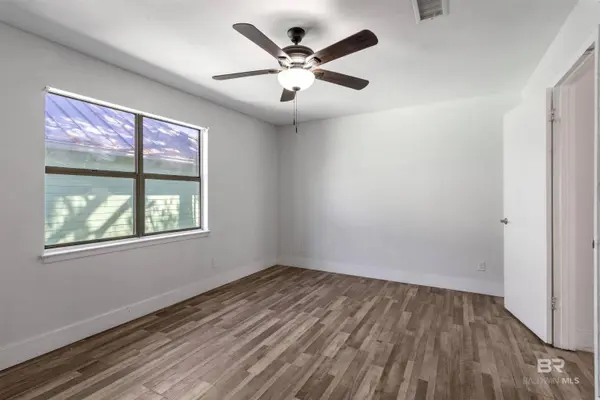 226 E 24th Avenue #15, Gulf Shores, AL 36542
