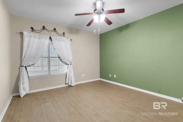 2651 S Juniper Street #1700, Foley, AL 36535