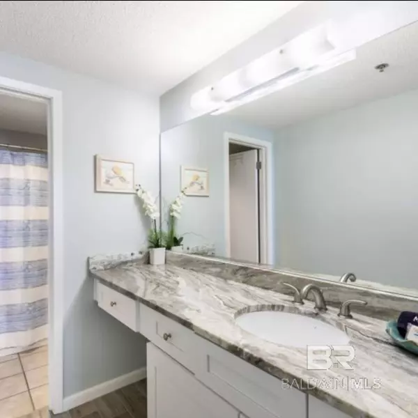27008 Perdido Beach Boulevard #8402, Orange Beach, AL 36561