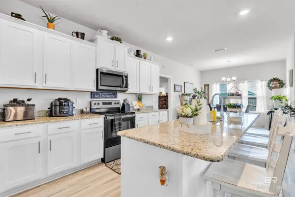 3905 Mercury Circle, Gulf Shores, AL 36542