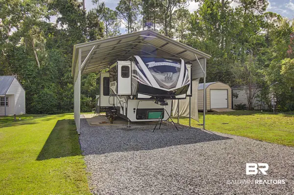 425 Elberta Loop