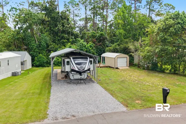 425 Elberta Loop, Lillian, AL 36549