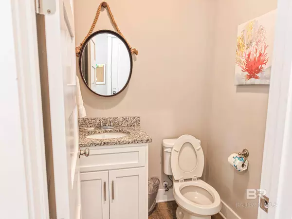 1796 W Beach Boulevard #L, Gulf Shores, AL 36542