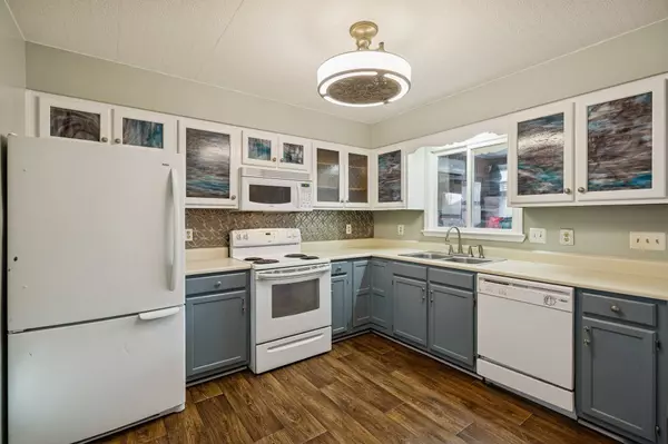 501 Williamsburg Dr, Nashville, TN 37214