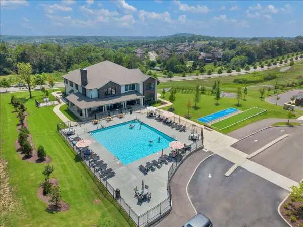 6300 York Dr, Hermitage, TN 37076