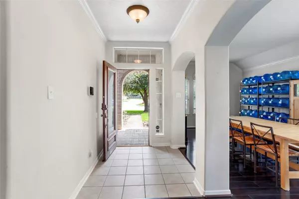 2117 Laughing Gull LN, League City, TX 77573