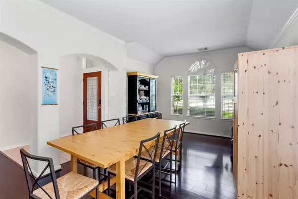 2117 Laughing Gull LN, League City, TX 77573