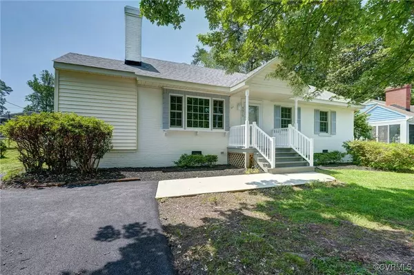 9019 Farmington DR, Henrico, VA 23229