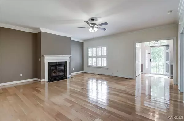 9409 Charter Lake DR, Mechanicsville, VA 23116