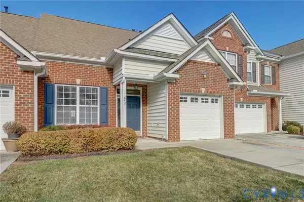 842 Parkland PL, Glen Allen, VA 23059