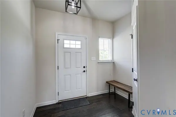 8933 Ringview DR, Mechanicsville, VA 23116