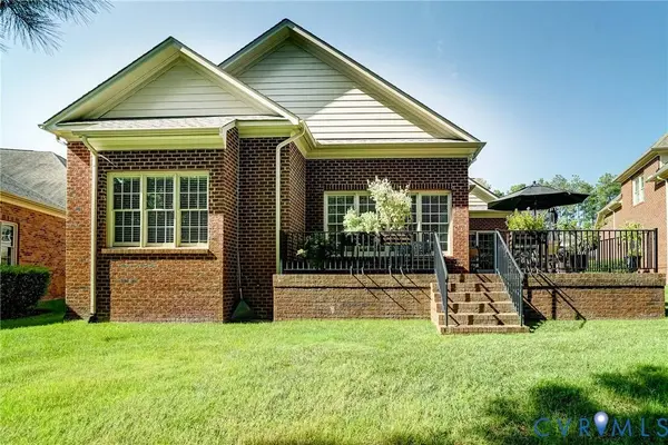 4938 Grey Oaks Villas DR, Glen Allen, VA 23059