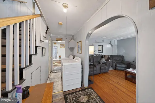 376 CHARLES ST, Winchester, VA 22601