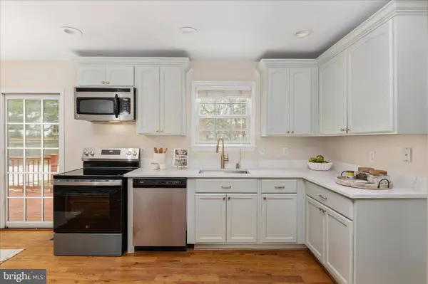 11815 BROCKMAN LN, Great Falls, VA 22066