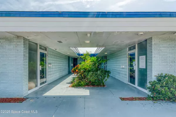 1363 Cypress AVE, Melbourne, FL 32935