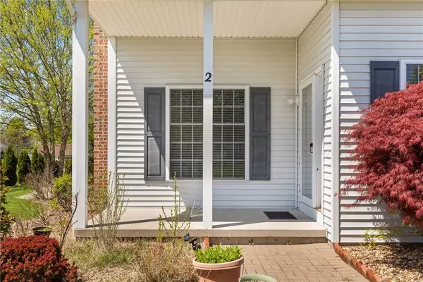 2 Summer Pond, Rochester, NY 14624