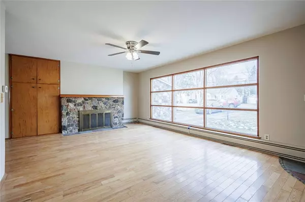 43 River Meadow DR, Rochester, NY 14623