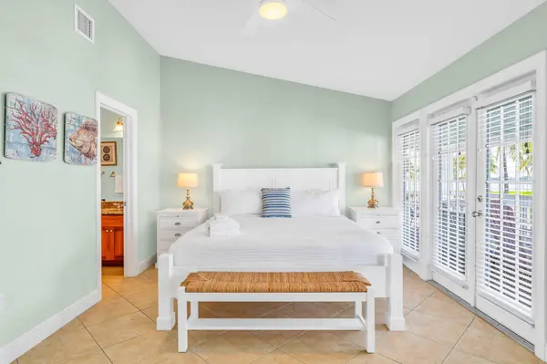 11600 1St Avenue Gulf Street Gulf #23, Marathon, FL 33050