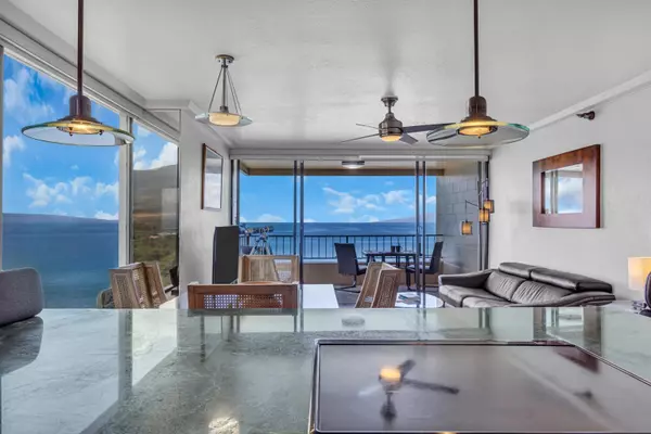 106 Kaanapali Shores Pl #901, Lahaina, HI 96761