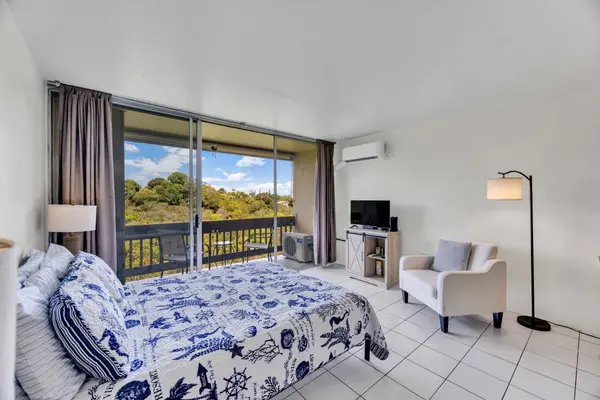 120 Hui Rd F #E16, Lahaina, HI 96761