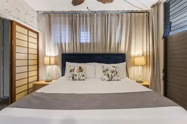 3875 Lower Honoapiilani Rd #B-205, Lahaina, HI 96761