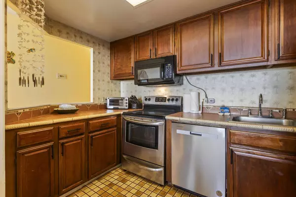 3875 Lower Honoapiilani Rd #B-205, Lahaina, HI 96761