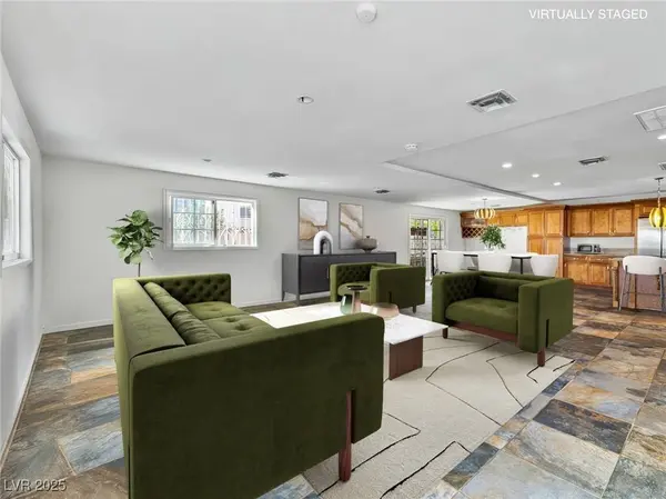 3152 Sundown DR, Las Vegas, NV 89169