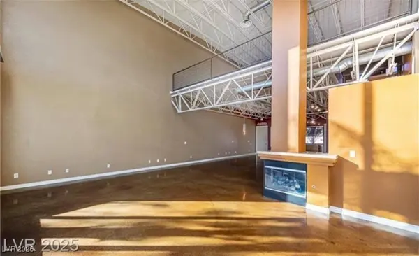5084 Thunder River CIR, Las Vegas, NV 89148