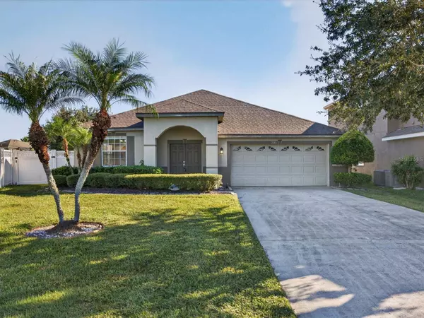 3585 MAPLE RIDGE LOOP, Kissimmee, FL 34741