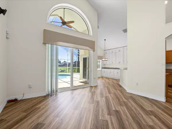 1111 LIBERTY HALL DR, Kissimmee, FL 34746